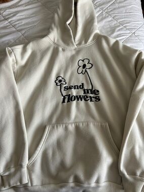 PacSun Send Me Flowers Cream Graphic Hoodie Sweater